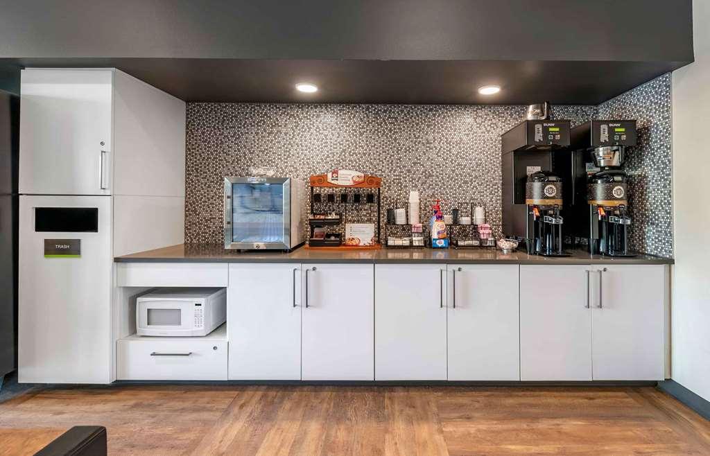 Extended Stay America Suites - Baytown Restaurant photo
